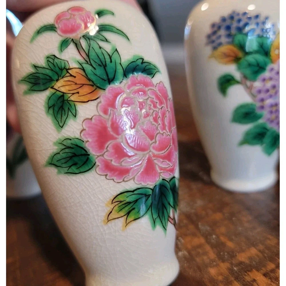 Lot of 3 Miniature Homco Oriental Style Vases 4
